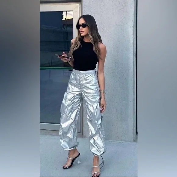 ZARA METALLIC PARACHUTE PANTS SILVER - Picture 1 of 4